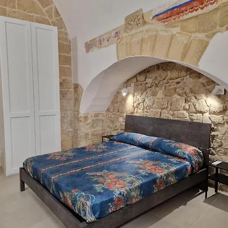 Casa Corte Del Conte Accardo * レッチェ